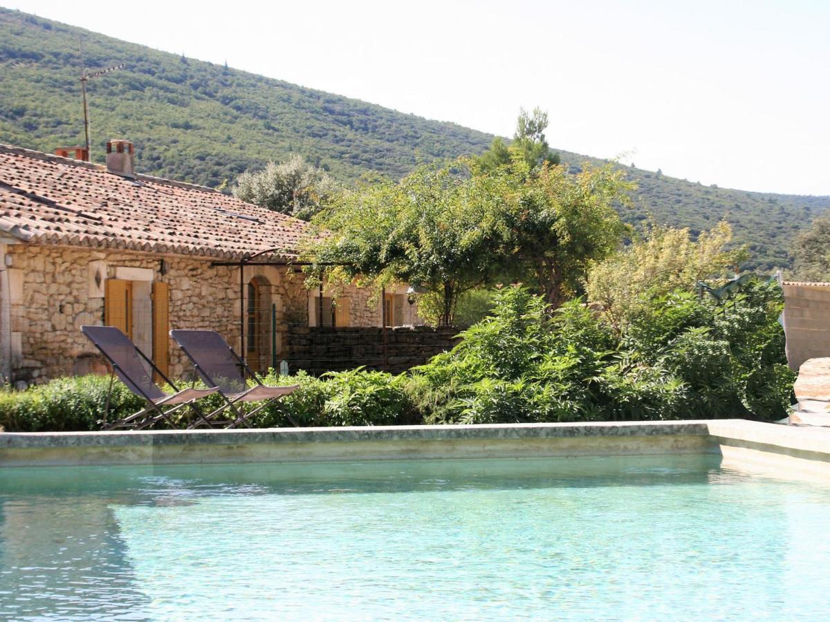 Stylish House With Heated Pool In Lacoste Lacoste  Bagian luar foto